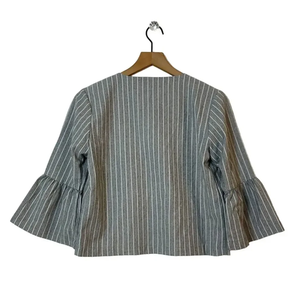 Cupcakes & Cashmere Gray and White Pinstripe Bell Sleeve Open Blazer Size XS NWT